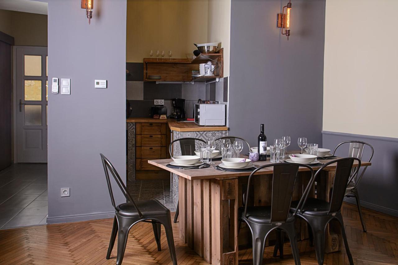 Walnuttree Loft Style Prestige Apartment Budapest Luaran gambar