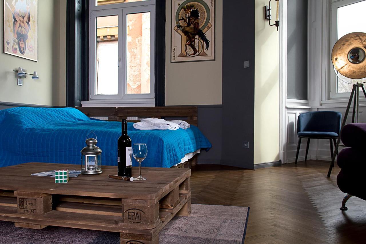 Walnuttree Loft Style Prestige Apartment Budapest Luaran gambar
