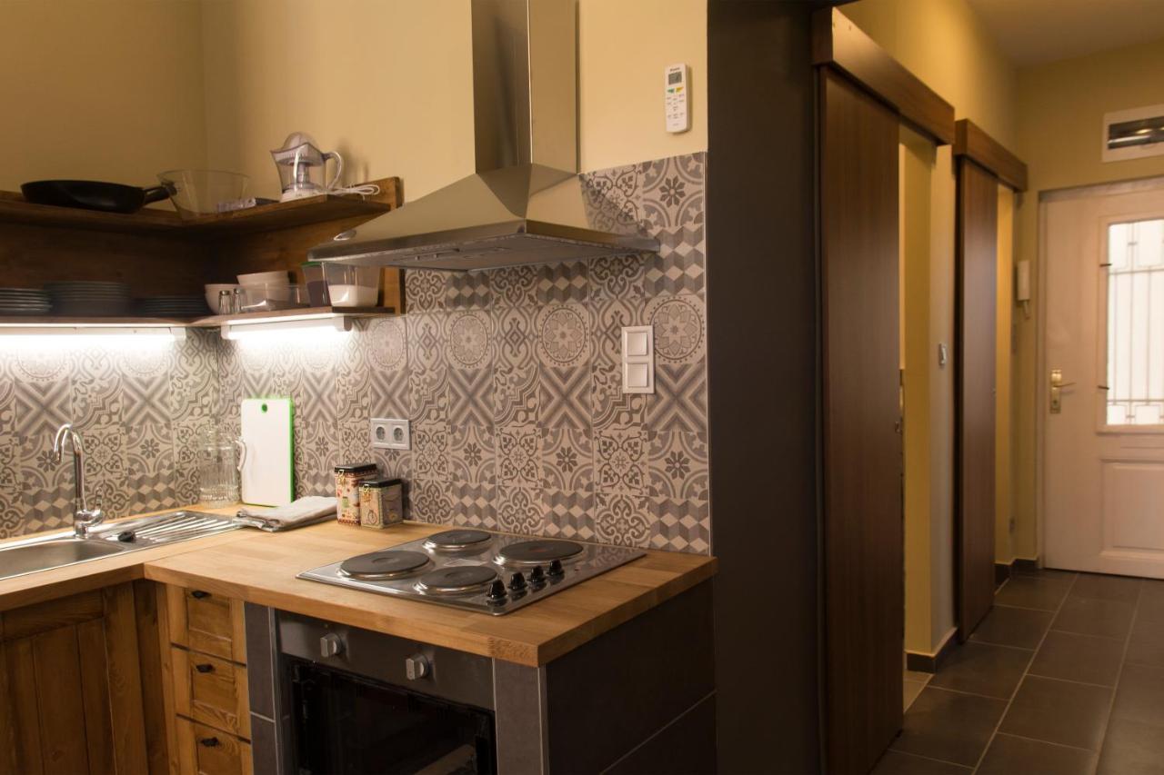 Walnuttree Loft Style Prestige Apartment Budapest Luaran gambar